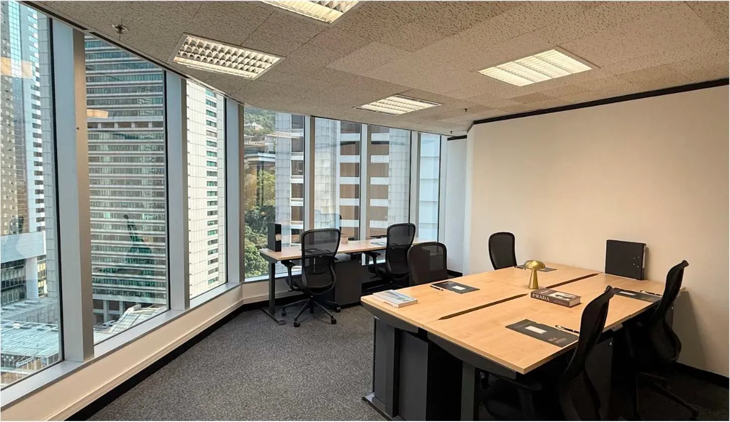 Bela Offices at Lippo Centre, Admiralty